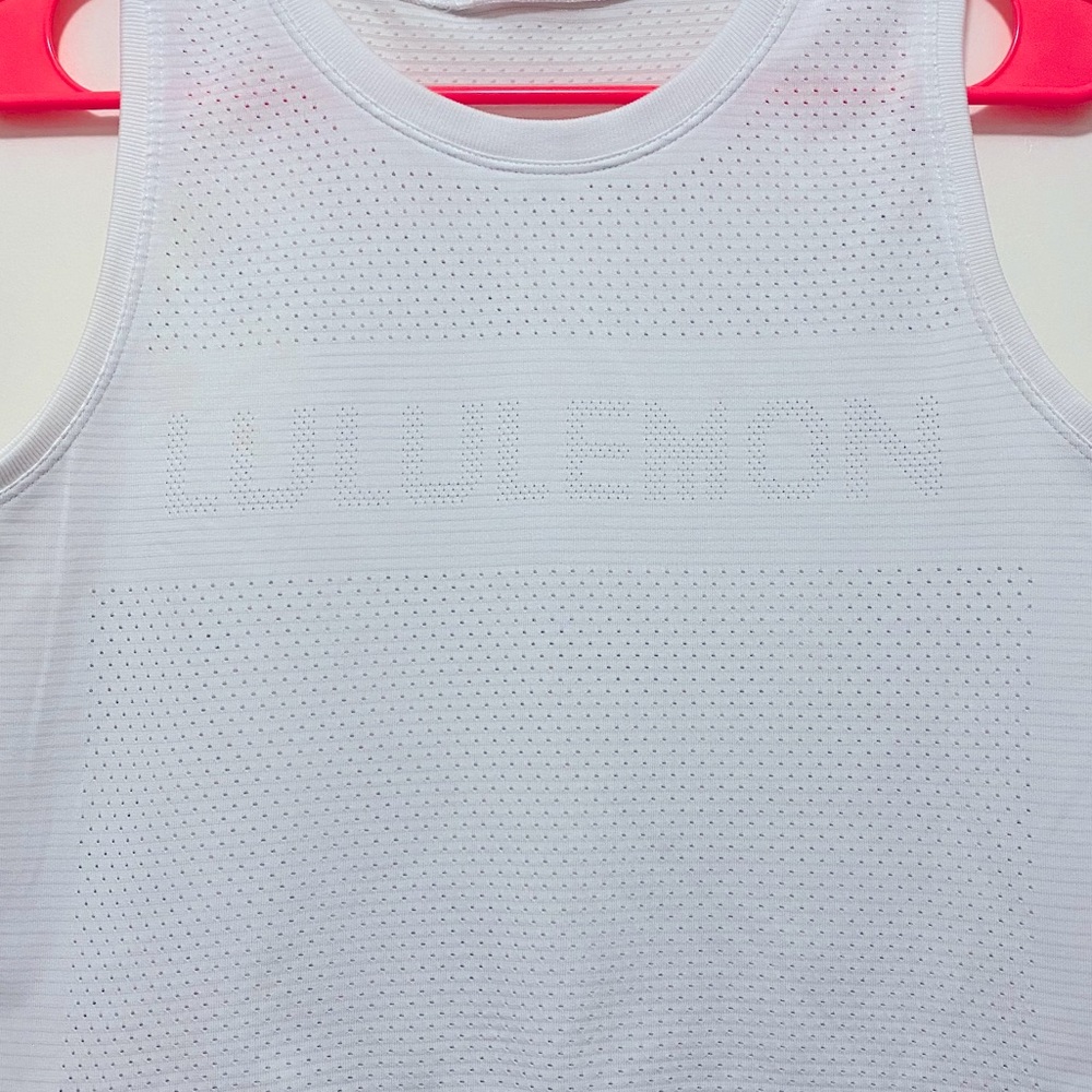 Lululemon Tank Size 2